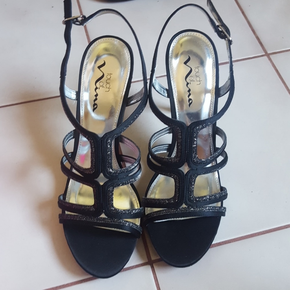 Black Sparkly Heels//OBO